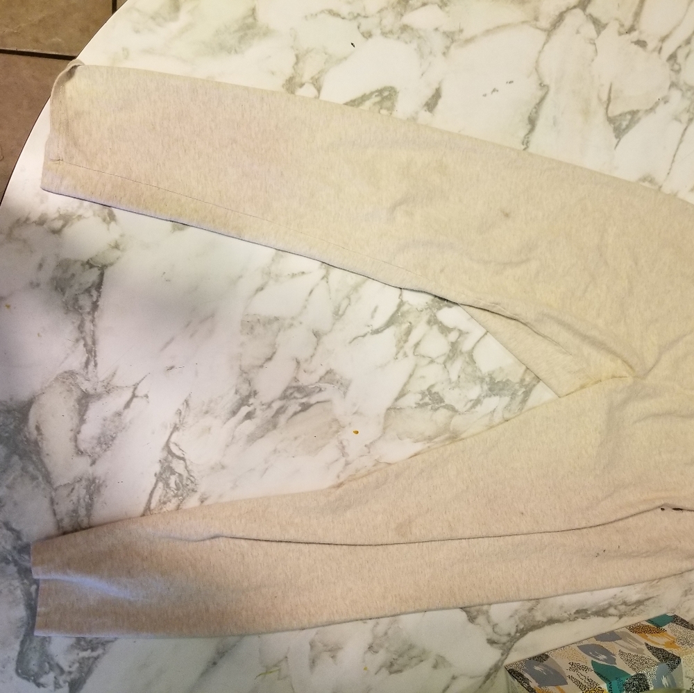 Beige leggings